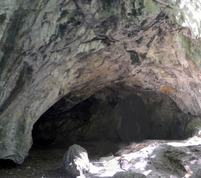 Fichier:Caverne des romains.JPG