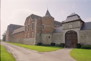 Château d'Oultremont à Warnantb.jpg