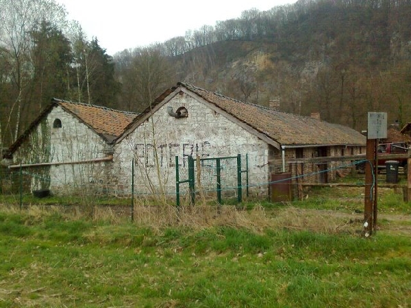 Fichier:Poterie de Ben-Ahin.jpeg