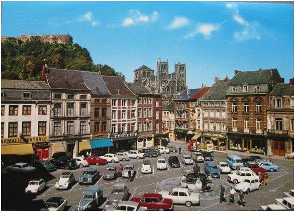 Fichier:Grand Place 60.jpg