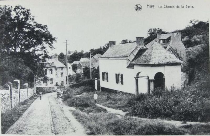 Fichier:Chemin des Chapelles4.jpg