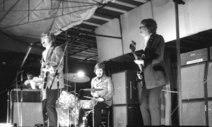 Huy68 Moody Blues02.jpg