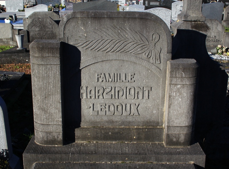 Fichier:Harzimont-Ledoux NC658.JPG