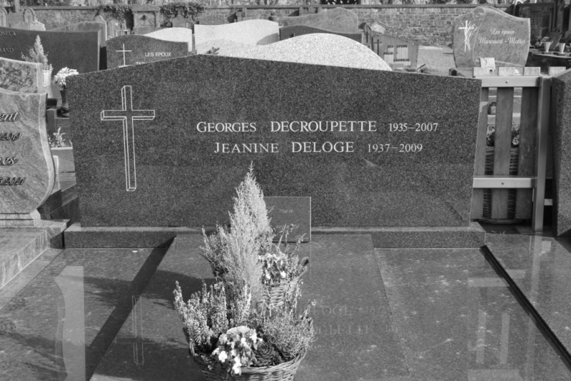 Fichier:Decroupette-Deloge NC355.JPG