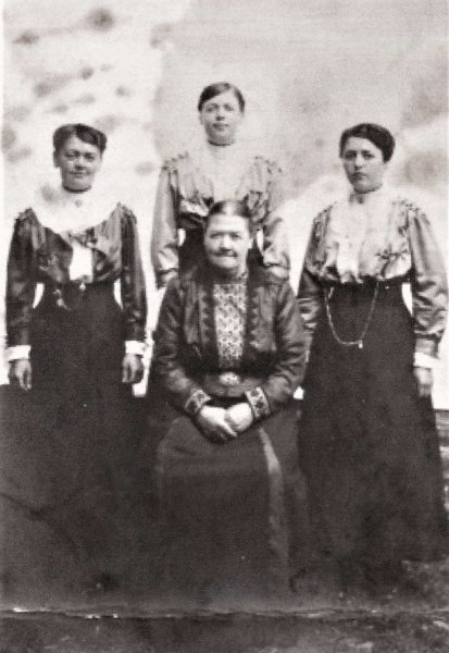 Fichier:Ell 04.71.jpg