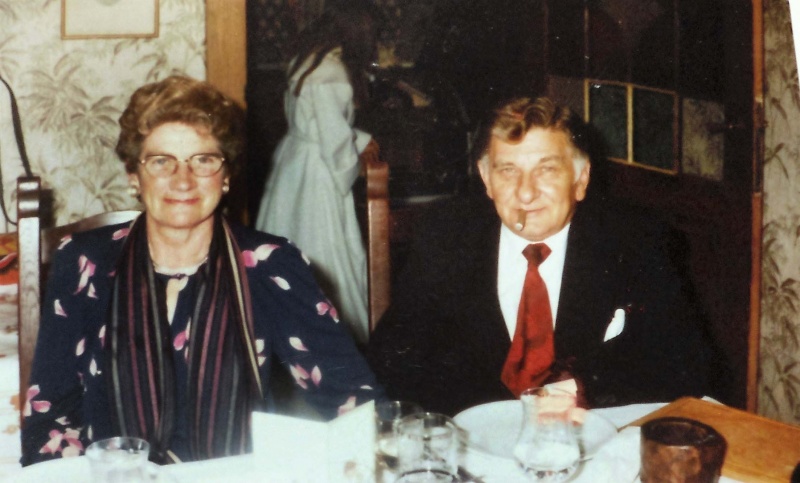 Fichier:Ell 03.71.jpg