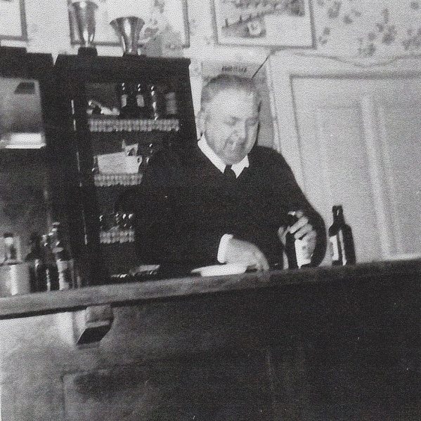 Fichier:Ell Café Epicerie 03.JPG