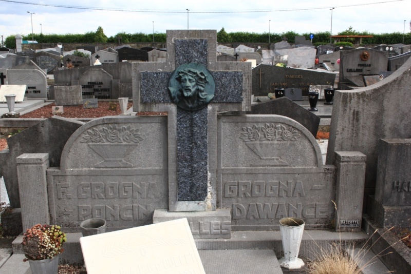 Fichier:Grogna-Poncin Grogna-Dawance NC551.JPG