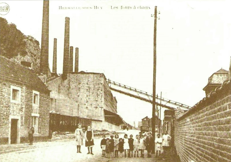 Fichier:Cp-Fours à chaux-Hermalle copie.jpg