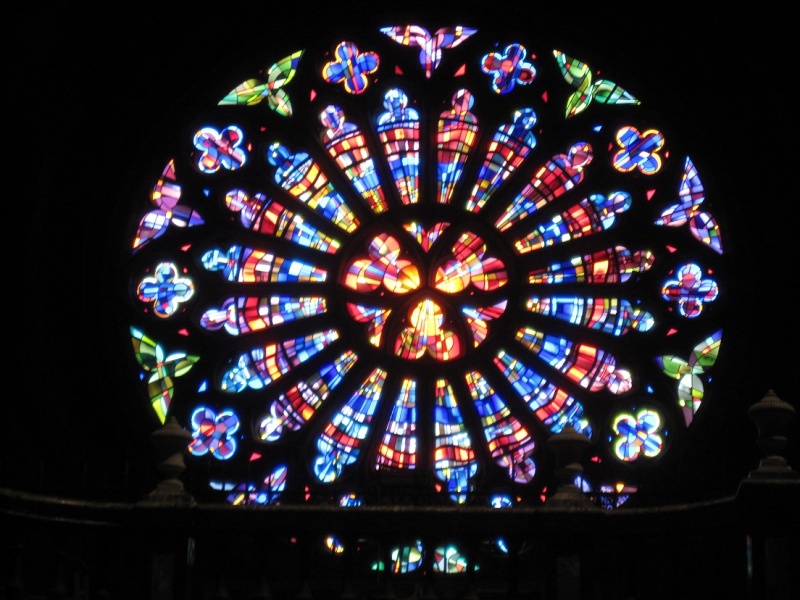 Fichier:Collégiale de Huy Le Rondia.jpg