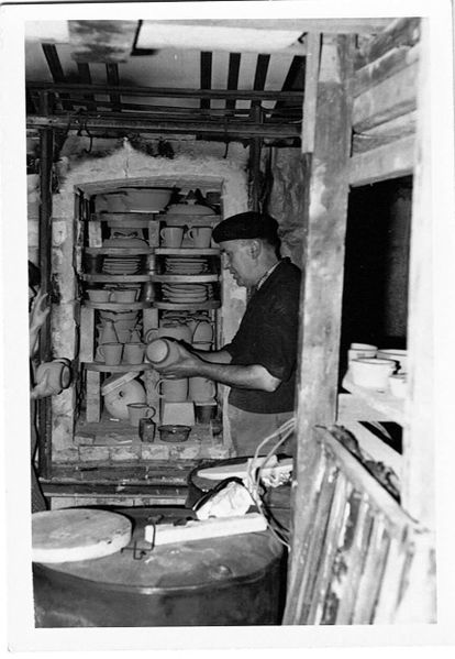 Fichier:Poterie de Ben-Ahin2.jpg