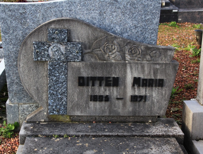 Fichier:Ditten Maria NC516.jpg